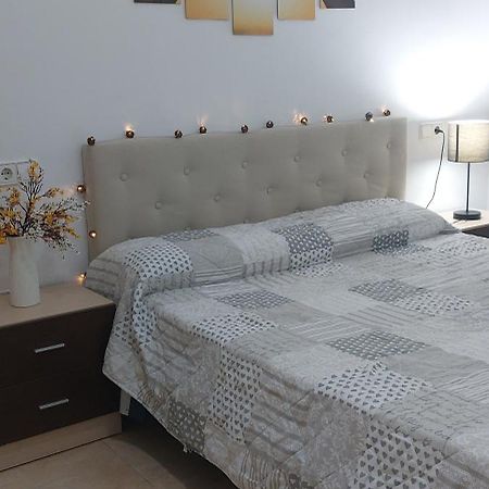Cala House I Espacioso Apartamento Centrico, Aire Acondicionado Y Parking Incluido Peniscola Luaran gambar